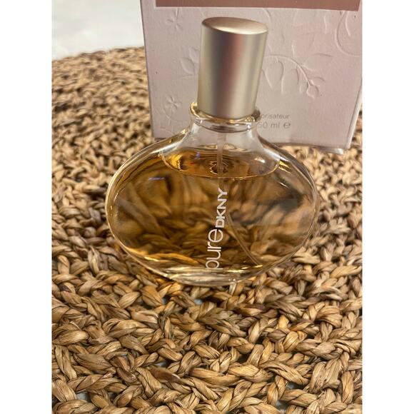 Women's Pure Dkny scent spray perfumed new 1.7 fl oz Parfum vanilla Christmas - Picture 4 of 7